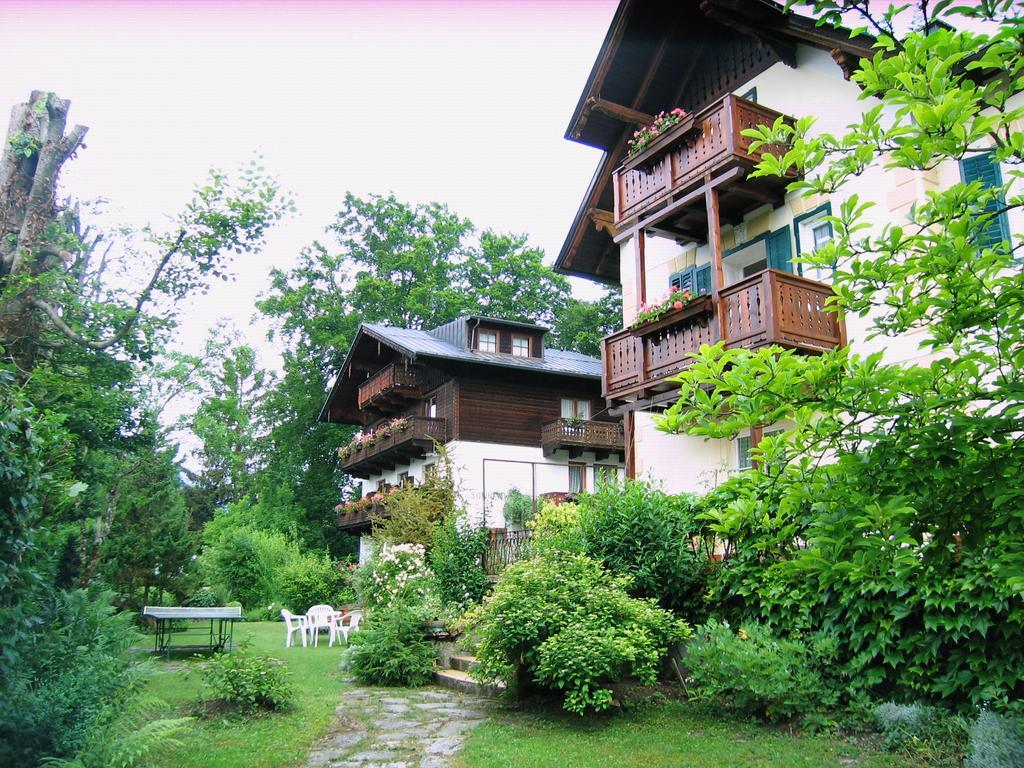 Gaestehaus Sonnenwinkel - Villa Roesler Saint Wolfgang Екстериор снимка