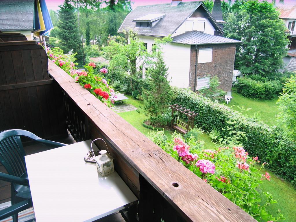 Gaestehaus Sonnenwinkel - Villa Roesler Saint Wolfgang Стая снимка