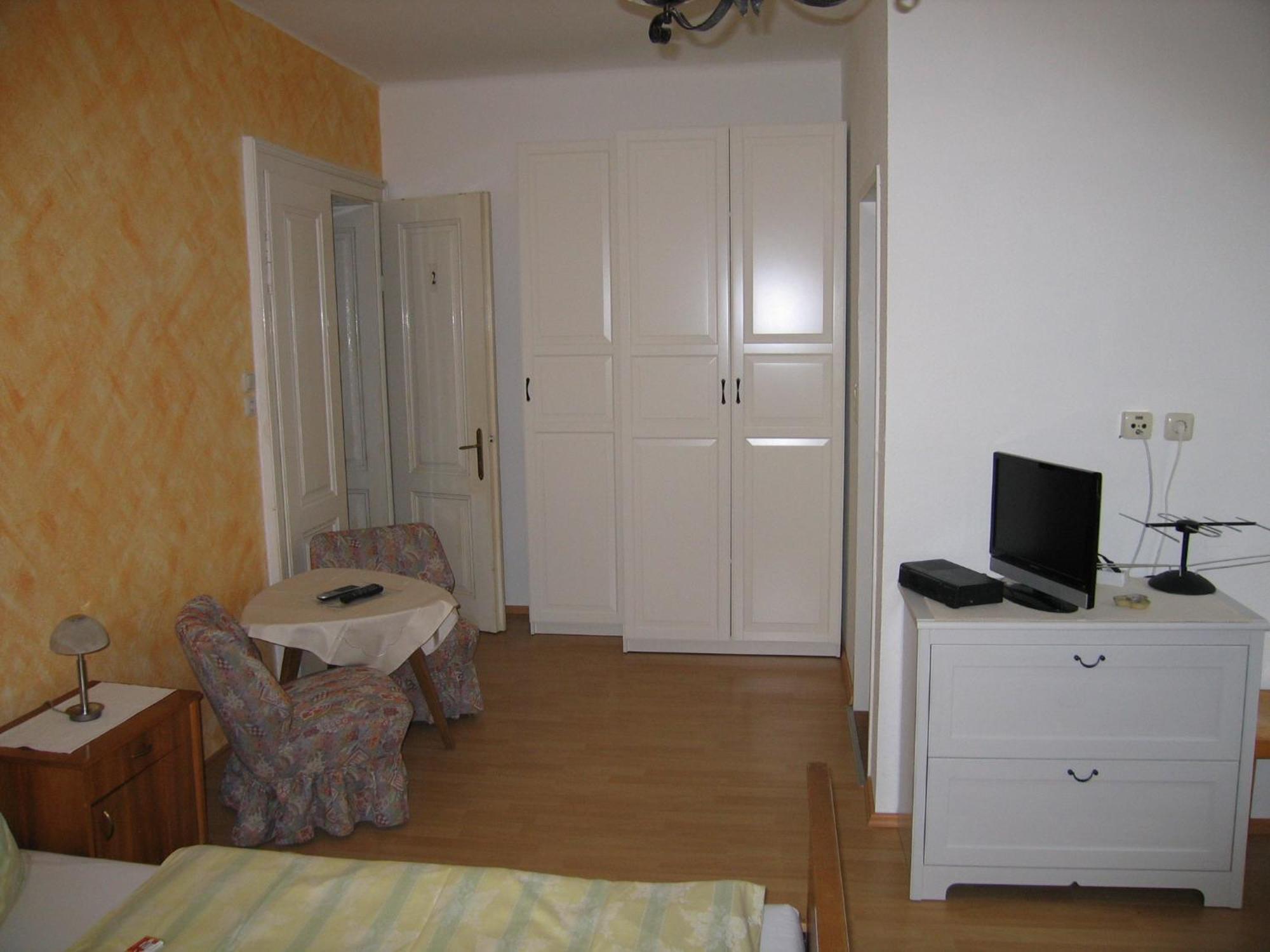 Gaestehaus Sonnenwinkel - Villa Roesler Saint Wolfgang Стая снимка