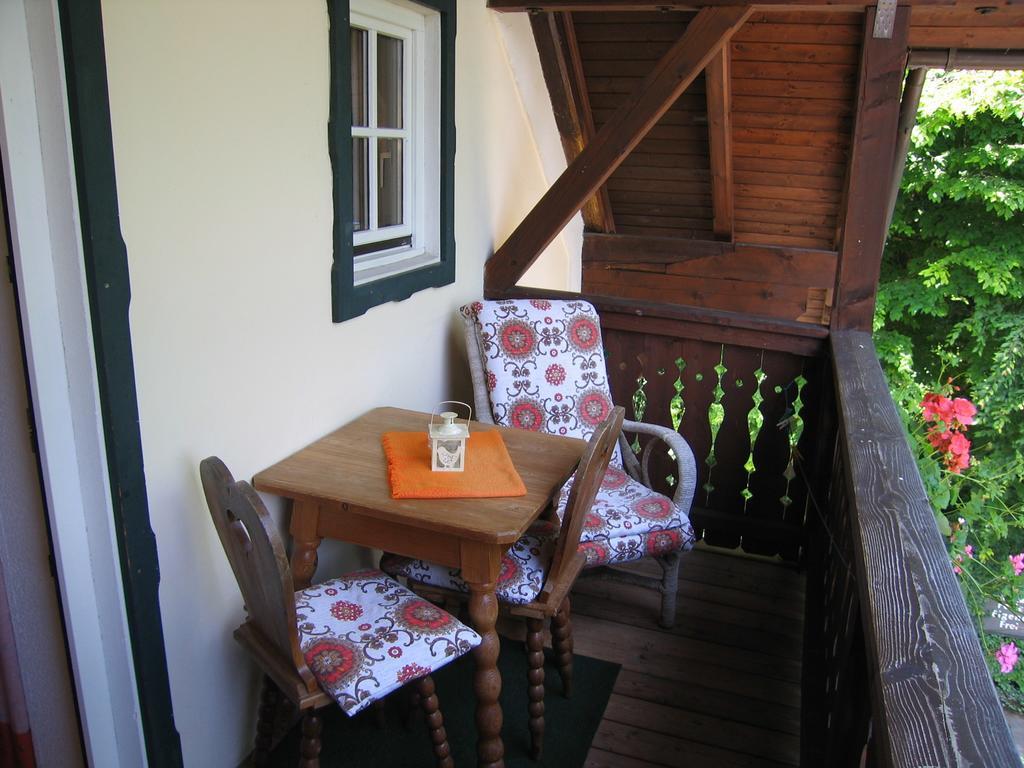 Gaestehaus Sonnenwinkel - Villa Roesler Saint Wolfgang Стая снимка