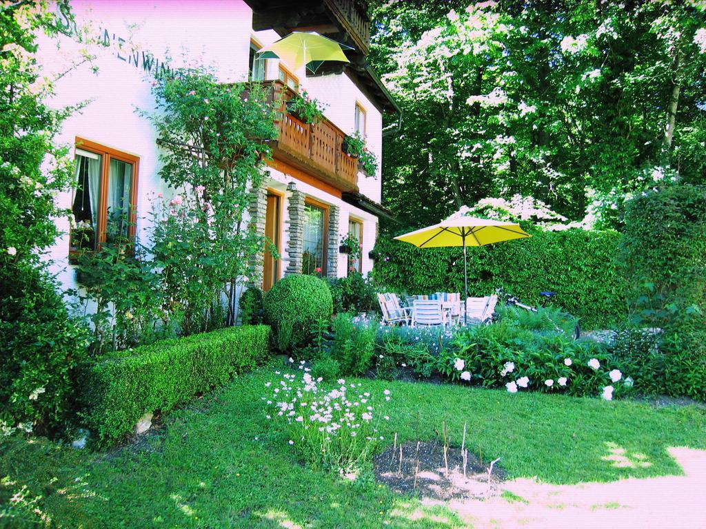 Gaestehaus Sonnenwinkel - Villa Roesler Saint Wolfgang Екстериор снимка